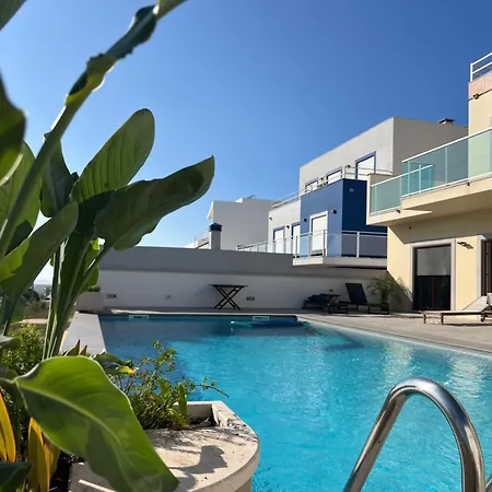 Wellnesshouse לינה וארוחת בוקר אנטוגויה דה באלייה