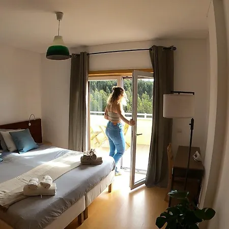 לינה וארוחת בוקר Wellnesshouse אנטוגויה דה באלייה